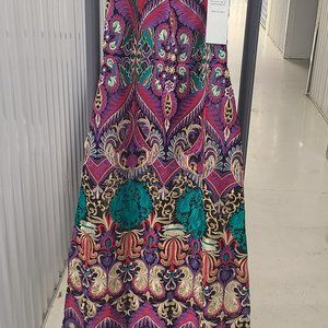 "NEW" HAND EMBROIDERED, Size 6, MAXI/PROM Gown